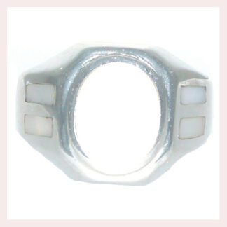 Sterling Silver & Mother of Pearl Ring